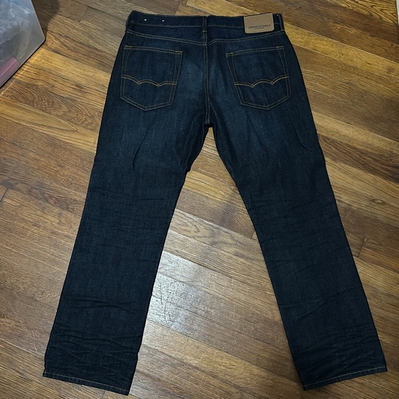 Men’s AE Jeans - Picture 2 of 3